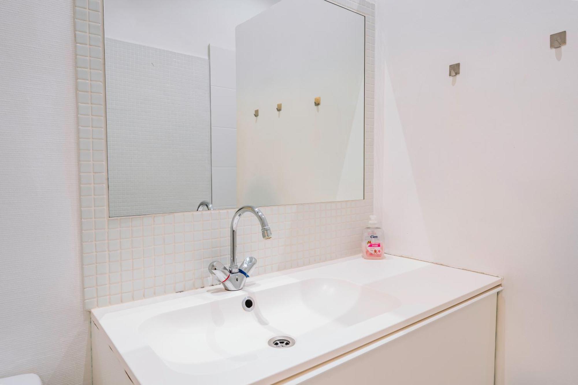 Demeure & Confort Nimes Exterior photo